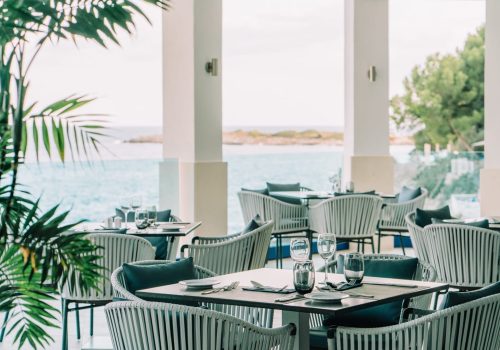 MAIN RESTAURANT 2