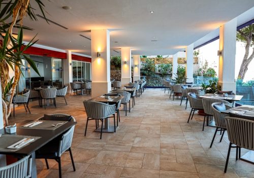 MAIN RESTAURANT 7