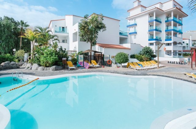 POOL 10